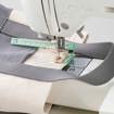 Clover - Sliding Stitch Guide Foot