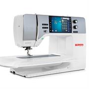 BERNINA 735 Sewing and Embroidery Machine