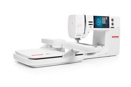 BERNINA 700 PRO - embroidery exclusive with embroidery module