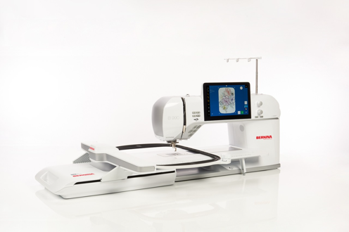 990 Sewing/Quilting & Embroidery (inc. Embroidery Module)