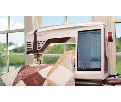 Husqvarna EPIC 95Q Computerised Sewing Machine (Runout Model)