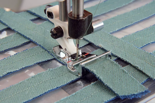 Husqvarna Machine Feet: CHENILLE STITCHING
