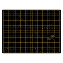 HEMLINE GOLD - A2 Cutting Mat 60 X 45Cmlarge black w gold print