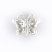 HEMLINE BUTTONS - Novelty Pearled Butterfly Button - white 18mm