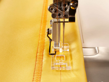 Husqvarna Overlocker Feet: CLEAR COVERSTITCH INSPIRA