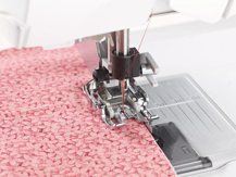 Husqvarna Machine Feet: CHANGEABLE 1/4  GUIDE