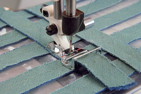 Husqvarna Machine Feet: CHENILLE STITCHING