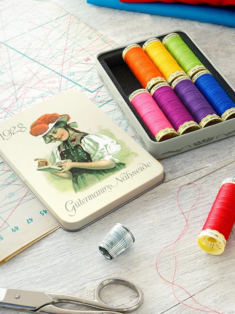 GUTERMANN - Nostalgic Box Sew-All Thread 100m Qty 8 - Brights