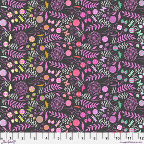 Tula Pink Prince Charming Déjà Vu - Dandelion - Licorice